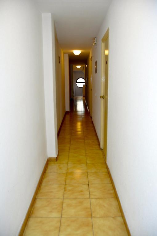 Hostal El Jardin Μπένιντορμ Εξωτερικό φωτογραφία